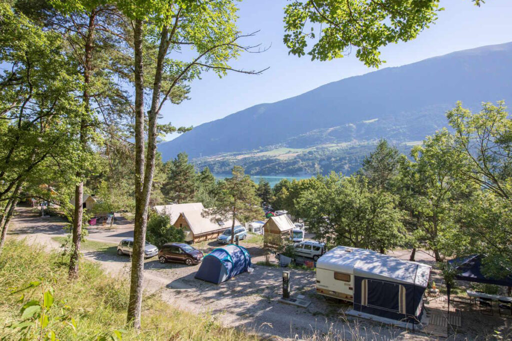 location emplacement campibg isere